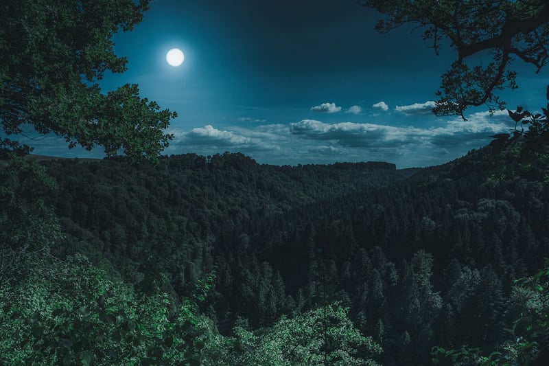 Moon Arch